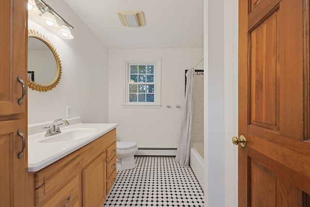 3 Brewster Road, Norfolk, MA 02056