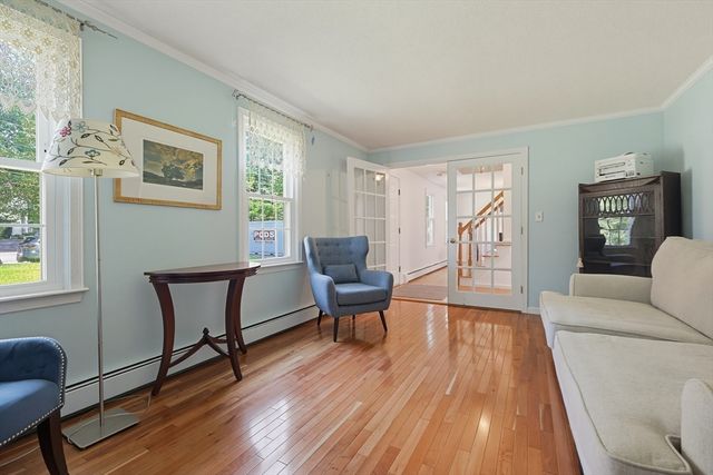 3 Brewster Road, Norfolk, MA 02056