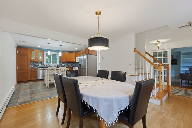 3 Brewster Road, Norfolk, MA 02056