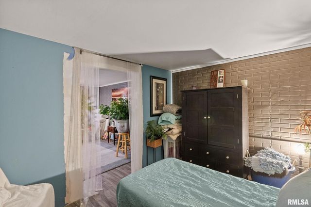 4661 HITCHING POST Court, Davenport, IA 52804