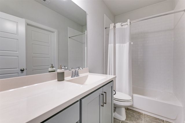 9136 Rock Daisy Court, Dallas, TX 75231