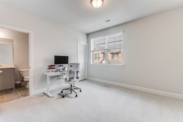9136 Rock Daisy Court, Dallas, TX 75231