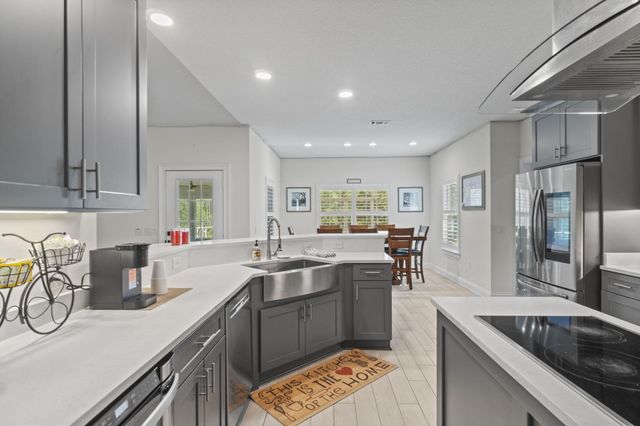 6355 E Bay Boulevard, Gulf Breeze, FL 32563