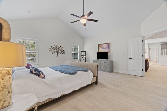 6355 E Bay Boulevard, Gulf Breeze, FL 32563