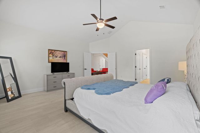 6355 E Bay Boulevard, Gulf Breeze, FL 32563