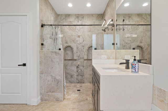 6355 E Bay Boulevard, Gulf Breeze, FL 32563