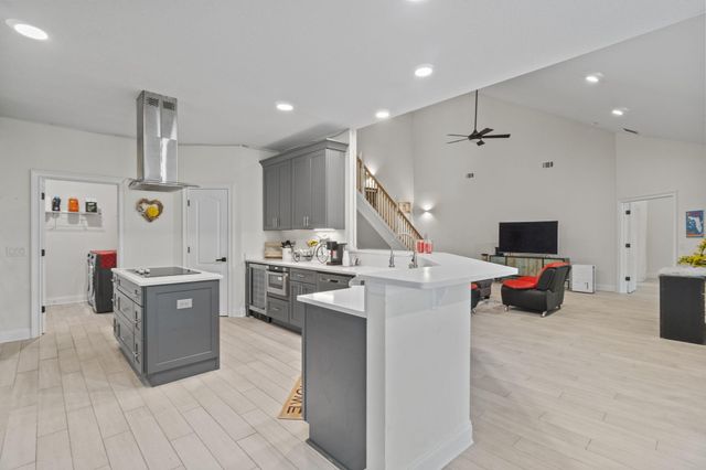 6355 E Bay Boulevard, Gulf Breeze, FL 32563