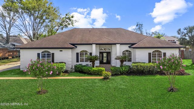 12626 MISSION HILLS Circle N, Jacksonville, FL 32225