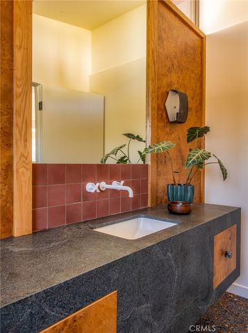 1847 Fanning Street, Los Angeles, CA 90026