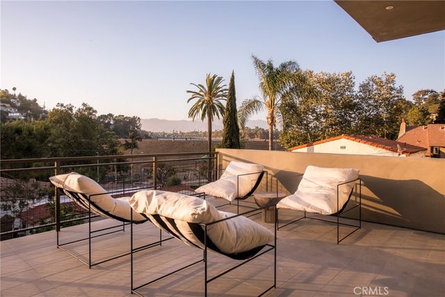 1847 Fanning Street, Los Angeles, CA 90026