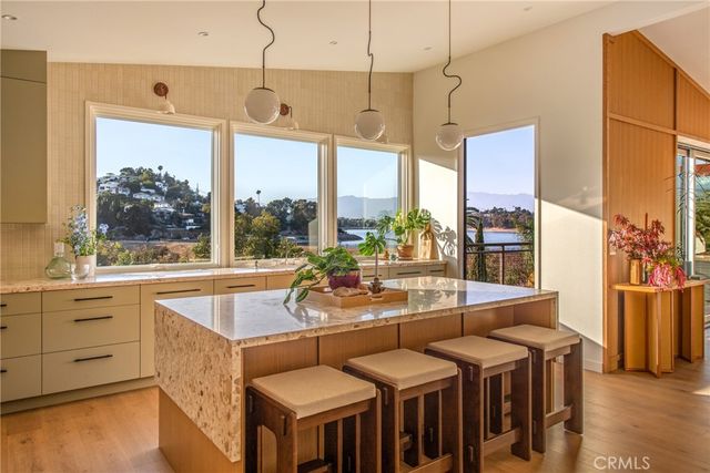 1847 Fanning Street, Los Angeles, CA 90026