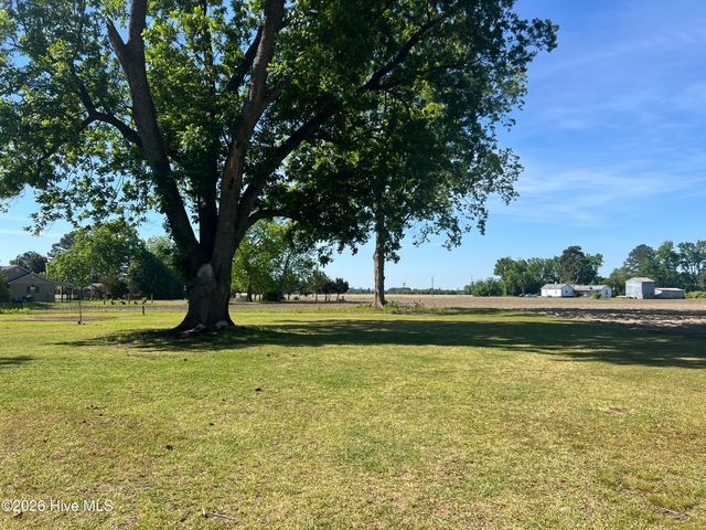 183 Nc 124 West, Macclesfield, NC 27852