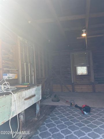 183 Nc 124 West, Macclesfield, NC 27852