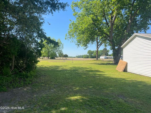 183 Nc 124 West, Macclesfield, NC 27852