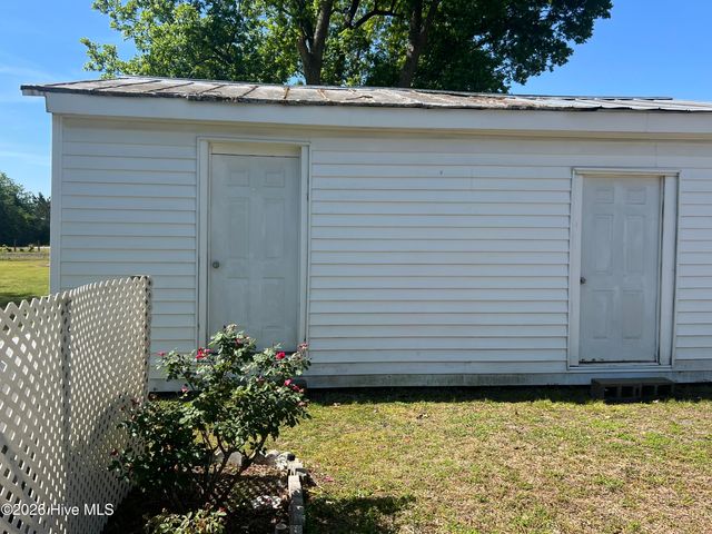 183 Nc 124 West, Macclesfield, NC 27852