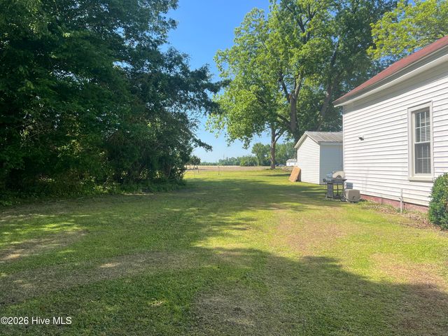 183 Nc 124 West, Macclesfield, NC 27852