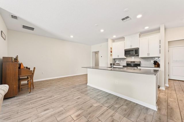 5347 TRAVERTINE STREET, Mount Dora, FL 32757