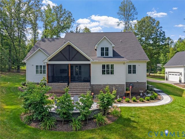 2848 Maple Lake Cir, Powhatan, VA 23139