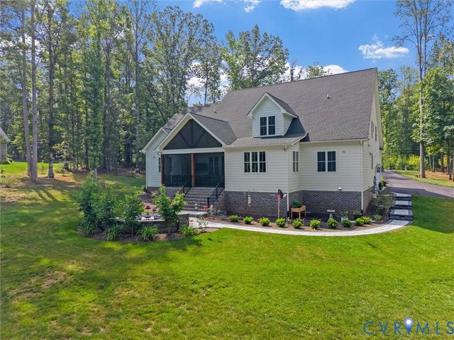 2848 Maple Lake Cir, Powhatan, VA 23139