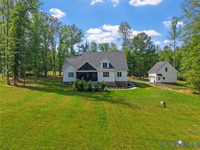 2848 Maple Lake Cir, Powhatan, VA 23139