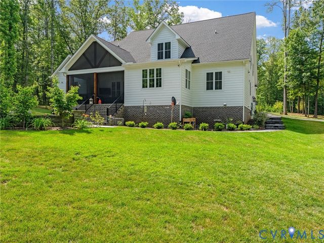 2848 Maple Lake Cir, Powhatan, VA 23139