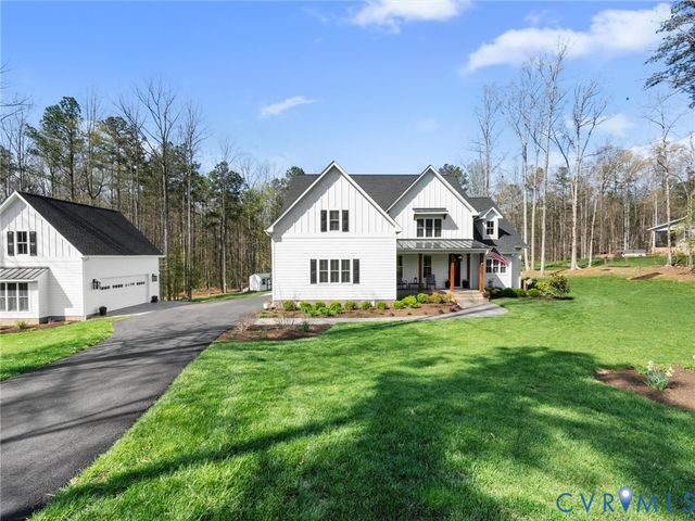 2848 Maple Lake Cir, Powhatan, VA 23139