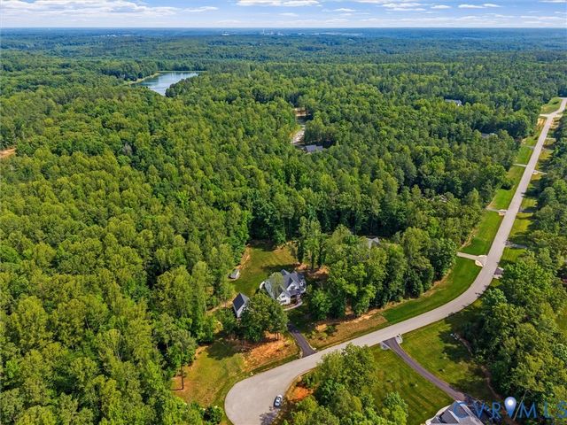 2848 Maple Lake Cir, Powhatan, VA 23139
