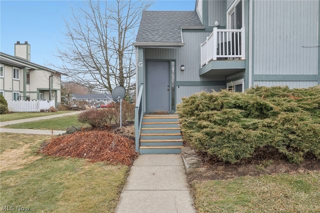 9024 Portage Pointe Drive G, Streetsboro, OH 44241