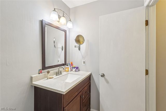 9024 Portage Pointe Drive G, Streetsboro, OH 44241