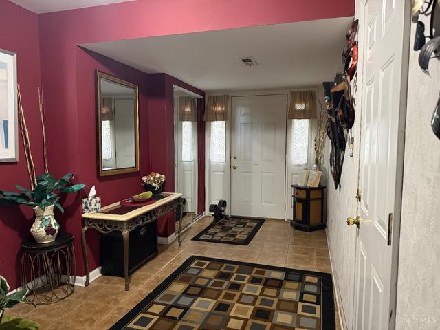 107 N Marshall Road, Middletown, OH 45042