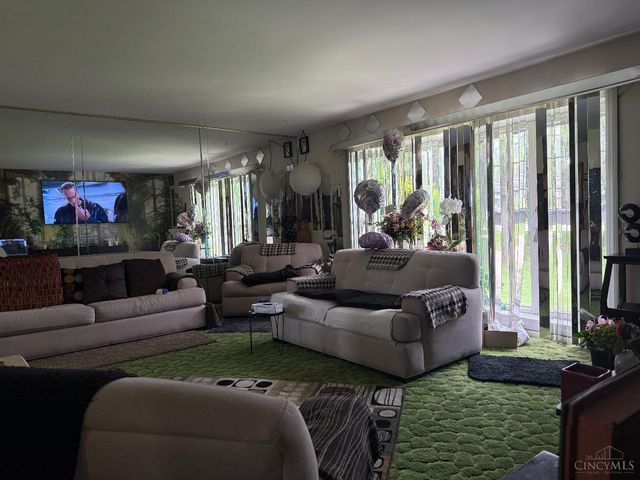 107 N Marshall Road, Middletown, OH 45042