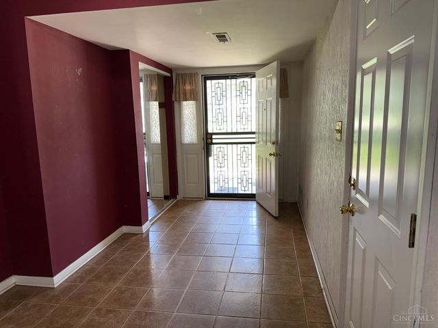 107 N Marshall Road, Middletown, OH 45042