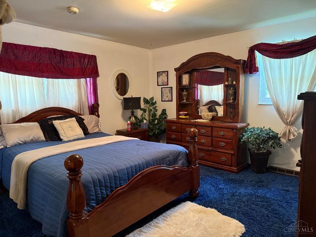 107 N Marshall Road, Middletown, OH 45042