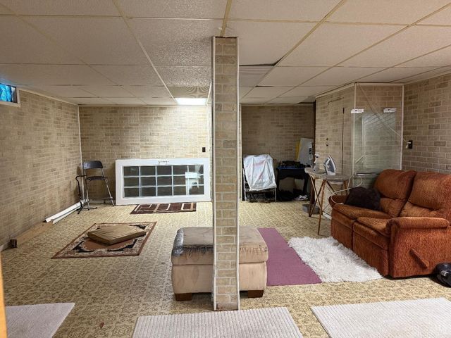 107 N Marshall Road, Middletown, OH 45042