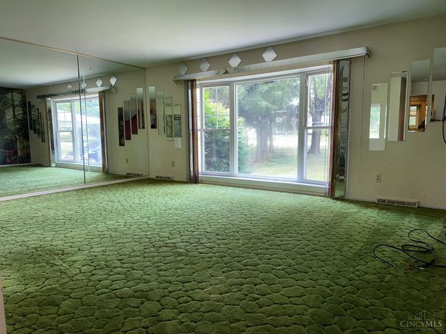 107 N Marshall Road, Middletown, OH 45042