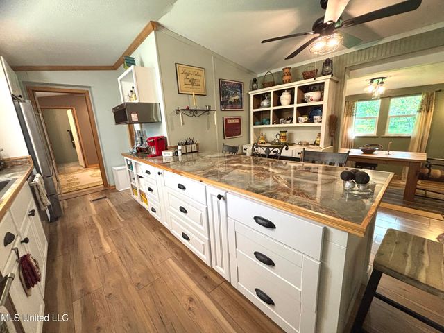 16 Green Meadow Place Road, Picayune, MS 39466