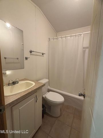 16 Green Meadow Place Road, Picayune, MS 39466