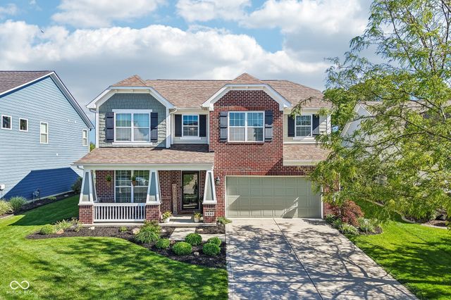 1334 Old Heritage Place, Greenwood, IN 46143