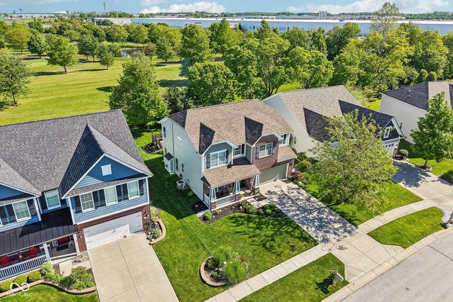 1334 Old Heritage Place, Greenwood, IN 46143