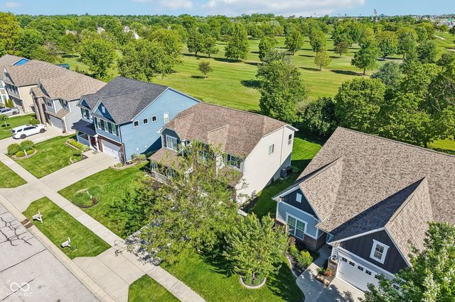 1334 Old Heritage Place, Greenwood, IN 46143