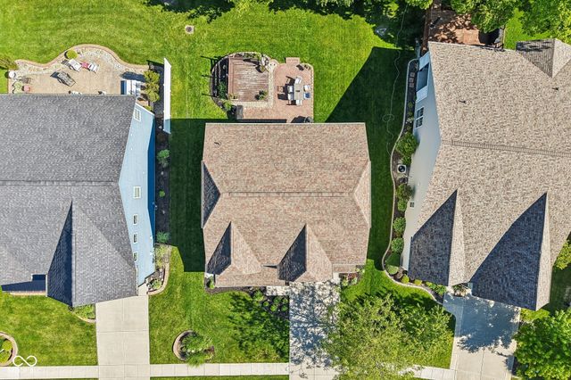 1334 Old Heritage Place, Greenwood, IN 46143