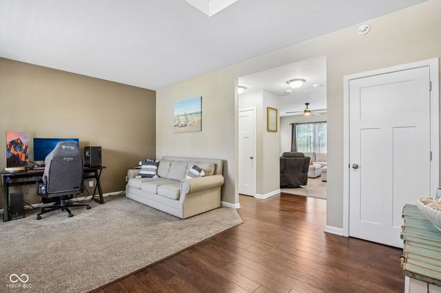 1334 Old Heritage Place, Greenwood, IN 46143
