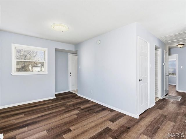 401 Cameron Road, St Louis, MO 63137