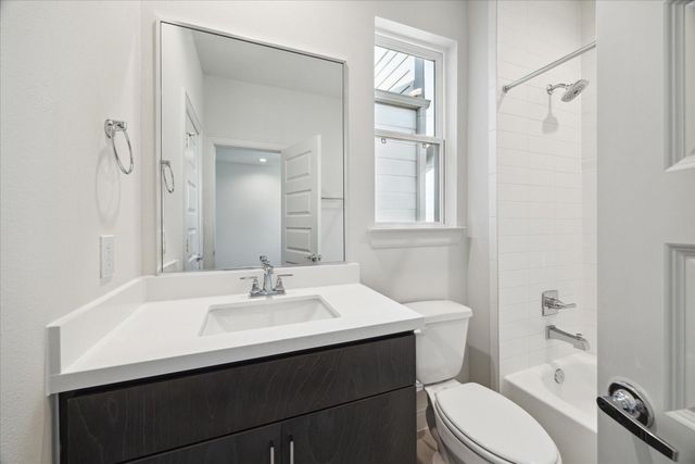 1811 Mills Street, Houston, TX 77026