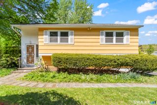 10 Brookwood Drive, Bethel, CT 06801