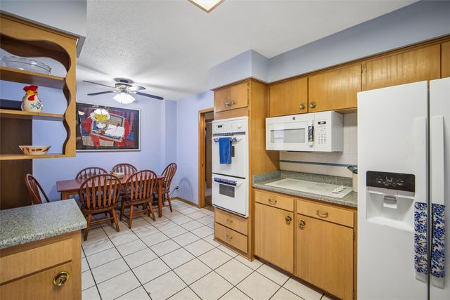 4110 Leonard Place, Des Moines, IA 50310