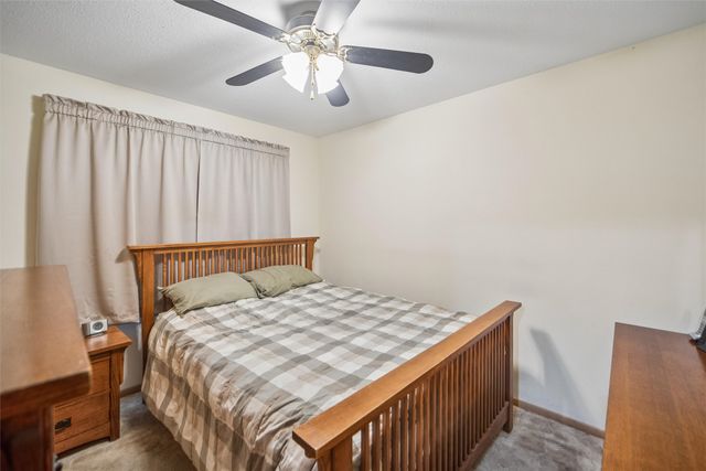 4110 Leonard Place, Des Moines, IA 50310