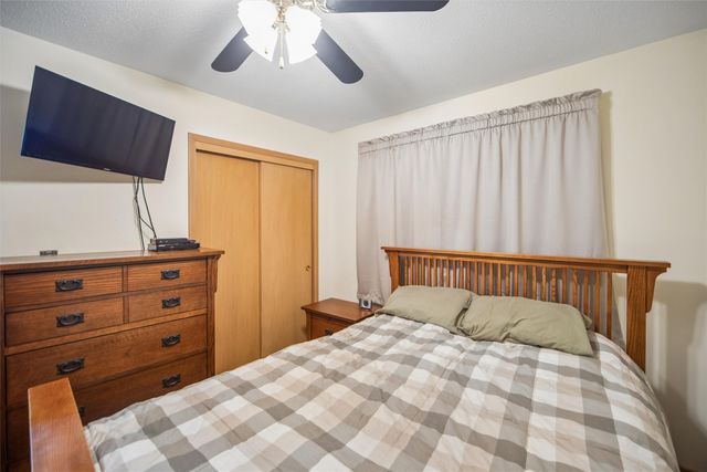 4110 Leonard Place, Des Moines, IA 50310