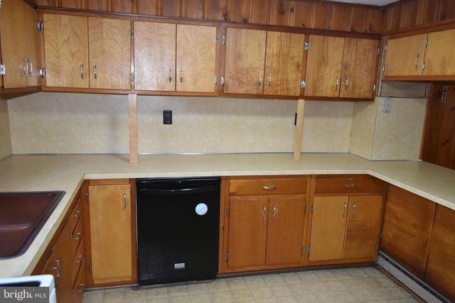 45 ELM ST, Lemoyne, PA 17043