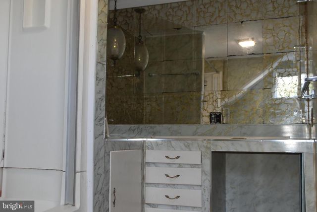 45 ELM ST, Lemoyne, PA 17043